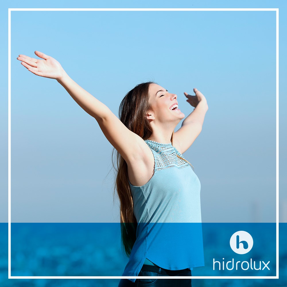 5 Beneficios de beber agua hidrogenada cuando haces deporte. - Alcavida